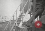Image le camp de concentration de Bergen-Belsen Allemagne, 1945, de la seconde 31 séquences d'archives historiques vidéo 65675064130