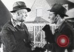 Image Civils américains pendant la Seconde Guerre mondiale United States USA, 1942, de la seconde 22 séquences d'archives historiques vidéo 65675064132