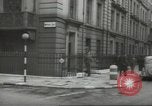 Standbild Arzt Chaineizmann London England Vereinigtes Königreich, 1944, aus Sekunde 5 historischem Filmmaterial Videoclip 65675064200