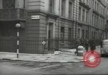 Standbild Arzt Chaineizmann London England Vereinigtes Königreich, 1944, aus Sekunde 6 historischem Filmmaterial Videoclip 65675064200