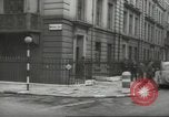 Standbild Arzt Chaineizmann London England Vereinigtes Königreich, 1944, aus Sekunde 7 historischem Filmmaterial Videoclip 65675064200