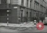 Standbild Arzt Chaineizmann London England Vereinigtes Königreich, 1944, aus Sekunde 8 historischem Filmmaterial Videoclip 65675064200