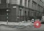 Standbild Arzt Chaineizmann London England Vereinigtes Königreich, 1944, aus Sekunde 9 historischem Filmmaterial Videoclip 65675064200