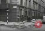 Standbild Arzt Chaineizmann London England Vereinigtes Königreich, 1944, aus Sekunde 11 historischem Filmmaterial Videoclip 65675064200