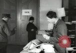 Standbild das Internationale Rote Kreuz Genf Schweiz, 1939, aus Sekunde 26 historischem Filmmaterial Videoclip 65675064208