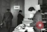 Standbild das Internationale Rote Kreuz Genf Schweiz, 1939, aus Sekunde 28 historischem Filmmaterial Videoclip 65675064208