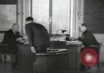 Image Ernest J Swift Genève Suisse, 1939, de la seconde 21 séquences d'archives historiques vidéo 65675064211