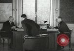 Image Ernest J Swift Genève Suisse, 1939, de la seconde 22 séquences d'archives historiques vidéo 65675064211