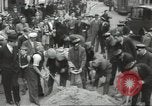 Image La protection de l'Seconde Guerre Mondiale Kensington Town Hall London England Royaume-Uni, 1938, de la seconde 4 séquences d'archives historiques vidéo 65675064220