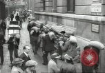Image La protection de l'Seconde Guerre Mondiale Kensington Town Hall London England Royaume-Uni, 1938, de la seconde 33 séquences d'archives historiques vidéo 65675064220