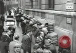 Image La protection de l'Seconde Guerre Mondiale Kensington Town Hall London England Royaume-Uni, 1938, de la seconde 36 séquences d'archives historiques vidéo 65675064220