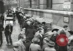 Image La protection de l'Seconde Guerre Mondiale Kensington Town Hall London England Royaume-Uni, 1938, de la seconde 38 séquences d'archives historiques vidéo 65675064220