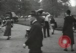 Immagine di Lavoratori trincea di scavo Londra Inghilterra Regno Unito, 1938, secondo 42 filmato di repertorio 65675064221