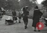 Immagine di Lavoratori trincea di scavo Londra Inghilterra Regno Unito, 1938, secondo 43 filmato di repertorio 65675064221