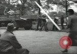 Immagine di Lavoratori trincea di scavo Londra Inghilterra Regno Unito, 1938, secondo 50 filmato di repertorio 65675064221