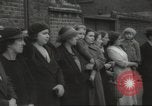 Standbild Kinder evakuiert London England Vereinigtes Königreich, 1939, aus Sekunde 24 historischem Filmmaterial Videoclip 65675064222