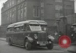 Standbild Kinder evakuiert London England Vereinigtes Königreich, 1939, aus Sekunde 50 historischem Filmmaterial Videoclip 65675064222