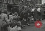 Image enfants britanniques évacuant Londres en Seconde Guerre Mondiale London England Royaume-Uni, 1939, de la seconde 5 séquences d'archives historiques vidéo 65675064227