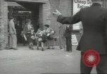 Image enfants britanniques évacuant Londres en Seconde Guerre Mondiale London England Royaume-Uni, 1939, de la seconde 27 séquences d'archives historiques vidéo 65675064227