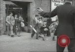 Image enfants britanniques évacuant Londres en Seconde Guerre Mondiale London England Royaume-Uni, 1939, de la seconde 29 séquences d'archives historiques vidéo 65675064227