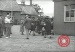 Image enfants britanniques évacuant Londres en Seconde Guerre Mondiale London England Royaume-Uni, 1939, de la seconde 50 séquences d'archives historiques vidéo 65675064227