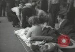 Standbild London Hospital Evakuierungen Zweiten Weltkrieg London England Vereinigtes Königreich, 1939, aus Sekunde 1 historischem Filmmaterial Videoclip 65675064230