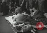 Standbild London Hospital Evakuierungen Zweiten Weltkrieg London England Vereinigtes Königreich, 1939, aus Sekunde 13 historischem Filmmaterial Videoclip 65675064230