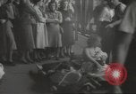 Standbild London Hospital Evakuierungen Zweiten Weltkrieg London England Vereinigtes Königreich, 1939, aus Sekunde 20 historischem Filmmaterial Videoclip 65675064230
