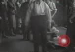 Standbild London Hospital Evakuierungen Zweiten Weltkrieg London England Vereinigtes Königreich, 1939, aus Sekunde 30 historischem Filmmaterial Videoclip 65675064230