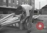 Immagine di seconda guerra mondiale airlock a San Clemente Dane della scuola di grammatica Londra Inghilterra Regno Unito, 1939, secondo 53 filmato di repertorio 65675064232