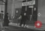 Immagine di I cittadini britannici preparare per bombardamenti nella seconda guerra mondiale Londra Inghilterra Regno Unito, 1939, secondo 8 filmato di repertorio 65675064234