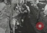 Immagine di Lavoratori britannici preparare la difesa per la seconda guerra mondiale Londra Inghilterra Regno Unito, 1939, secondo 35 filmato di repertorio 65675064235
