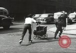 Immagine di Giochi per bambini United States USA, 1960, secondo 22 filmato di repertorio 65675064240