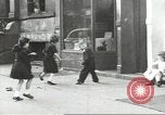 Immagine di Giochi per bambini United States USA, 1960, secondo 31 filmato di repertorio 65675064241