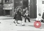 Immagine di Giochi per bambini United States USA, 1960, secondo 35 filmato di repertorio 65675064241