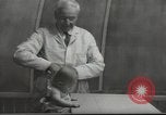 Image Docteur Arnold Gesell New Haven Connecticut USA, 1946, de la seconde 9 séquences d'archives historiques vidéo 65675064244