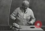 Image Docteur Arnold Gesell New Haven Connecticut USA, 1946, de la seconde 14 séquences d'archives historiques vidéo 65675064244