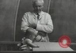 Image Docteur Arnold Gesell New Haven Connecticut USA, 1946, de la seconde 45 séquences d'archives historiques vidéo 65675064244