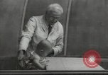 Image Docteur Arnold Gesell New Haven Connecticut USA, 1946, de la seconde 57 séquences d'archives historiques vidéo 65675064244