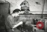 Image Jack et l'usine de Bedford guerre Heintz en Ohio Bedford Ohio USA, 1943, de la seconde 14 séquences d'archives historiques vidéo 65675064252