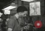 Image Jack et l'usine de Bedford guerre Heintz en Ohio Bedford Ohio USA, 1943, de la seconde 61 séquences d'archives historiques vidéo 65675064252
