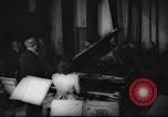 Immagine di Orchestra della Palestina Palestina, 1945, secondo 38 filmato di repertorio 65675064259