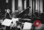 Immagine di Orchestra della Palestina Palestina, 1945, secondo 46 filmato di repertorio 65675064259