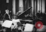 Immagine di Orchestra della Palestina Palestina, 1945, secondo 47 filmato di repertorio 65675064259