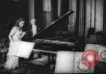 Immagine di Orchestra della Palestina Palestina, 1945, secondo 62 filmato di repertorio 65675064259