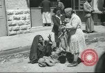 Standbild palästinensische Volk Tel Aviv Palästina, 1945, aus Sekunde 62 historischem Filmmaterial Videoclip 65675064267