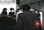 Standbild junge jüdische Flüchtlinge Haifa in Palästina, 1945, aus Sekunde 29 historischem Filmmaterial Videoclip 65675064269