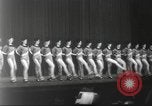 Immagine di Rockettes New York City USA, 1937, secondo 5 filmato di repertorio 65675064293
