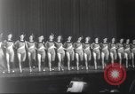Immagine di Rockettes New York City USA, 1937, secondo 7 filmato di repertorio 65675064293