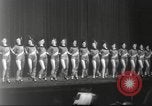 Immagine di Rockettes New York City USA, 1937, secondo 18 filmato di repertorio 65675064293